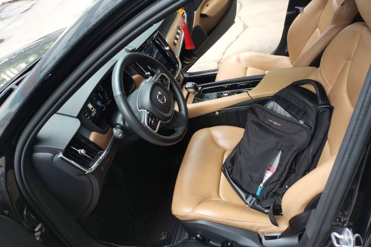 Used Volvo S90 2017 T5 Smart Luxury Edition Left Front Seat