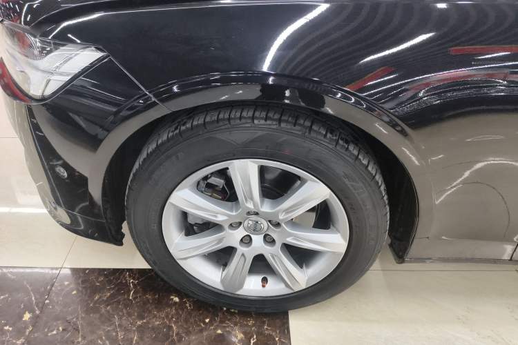 Used Volvo S90 2017 T4 Zhiyi Edition Left Front Wheel Hub