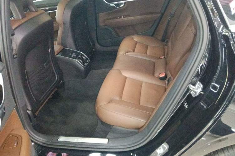 Used Volvo S90 2017 T4 Zhiyuan Edition Left Rear Seat