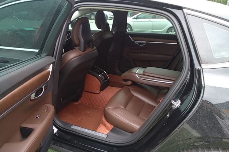 Used Volvo S90 2017 T5 Smart Luxury Edition Left Rear Seat