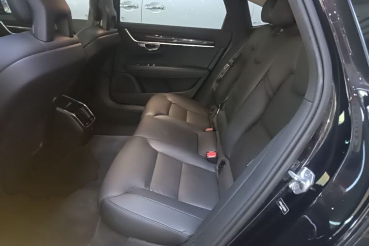 Used Volvo S90 2017 T4 Zhiyuan Edition Left Rear Seat