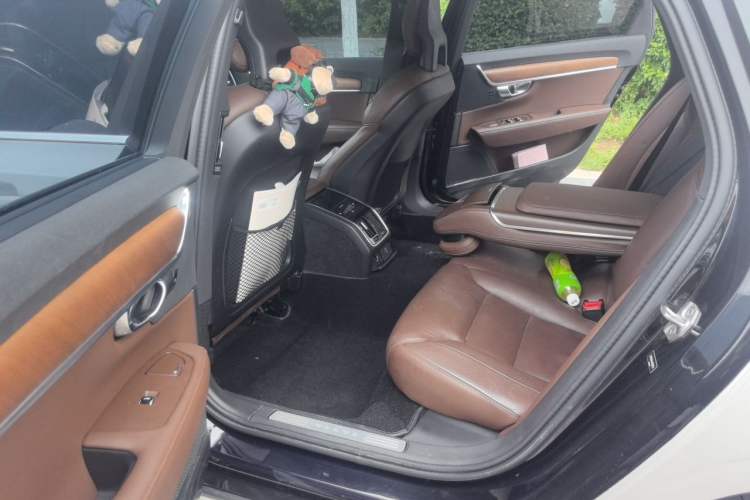 Used Volvo S90 2017 T5 Smart Luxury Edition Left Rear Seat