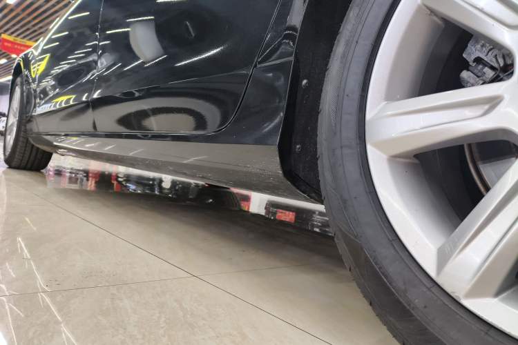 Used Volvo S90 2017 T4 Zhiyi Edition Left Side Sill