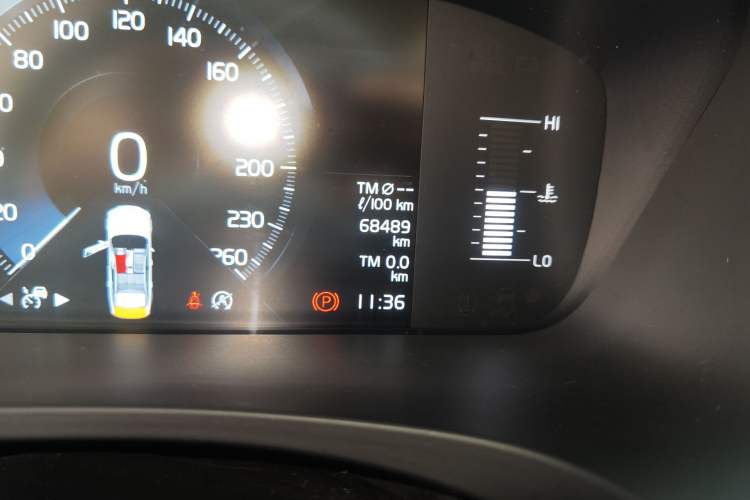 Used Volvo S90 2017 T4 Zhiyuan Edition Odometer Close Up