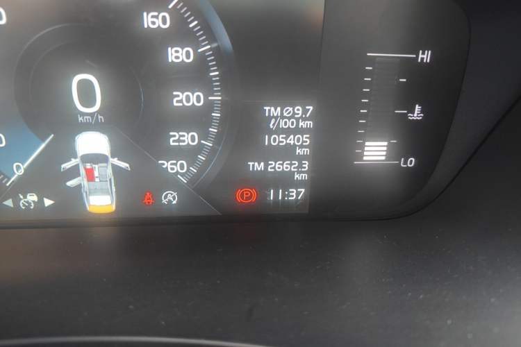 Used Volvo S90 2017 T4 Zhiyuan Edition Odometer Close Up
