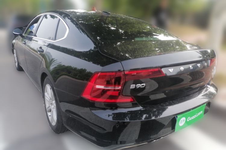 Used Volvo S90 2017 T4 Zhiyi Edition Rear Left 45 Deg