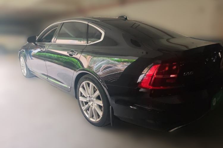 Used Volvo S90 2017 T5 Smart Luxury Edition Rear Left 45 Deg