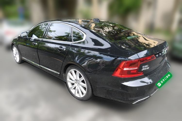 Used Volvo S90 2017 T5 Prestige Edition Rear Left 45 Deg