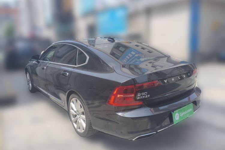 Used Volvo S90 2017 T5 Smart Luxury Edition Rear Left 45 Deg