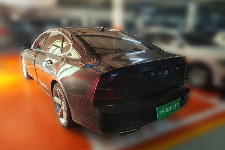 Used Volvo S90 2017 T4 Zhiyuan Edition Rear Left 45 Deg