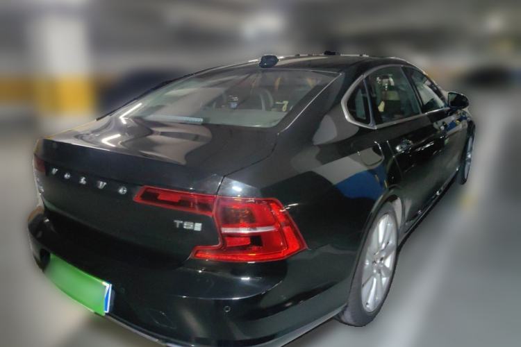 Used Volvo S90 2017 T5 Smart Luxury Edition Rear Right 45 Deg