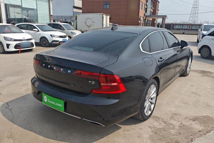 Used Volvo S90 2017 T5 Zhiyuan Edition Rear Right 45 Deg