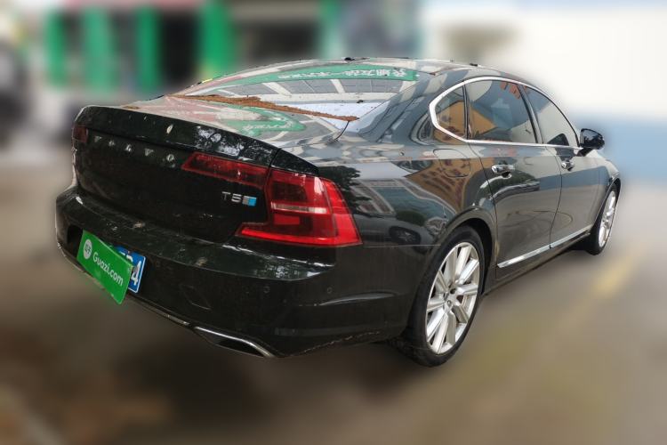 Used Volvo S90 2017 T5 Smart Luxury Edition Rear Right 45 Deg