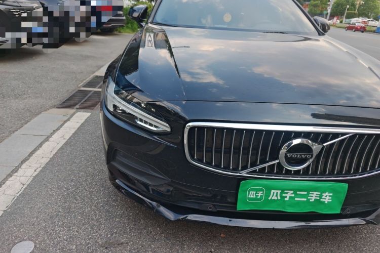 Used Volvo S90 2017 T4 Zhiyuan Edition Right Front Headlight