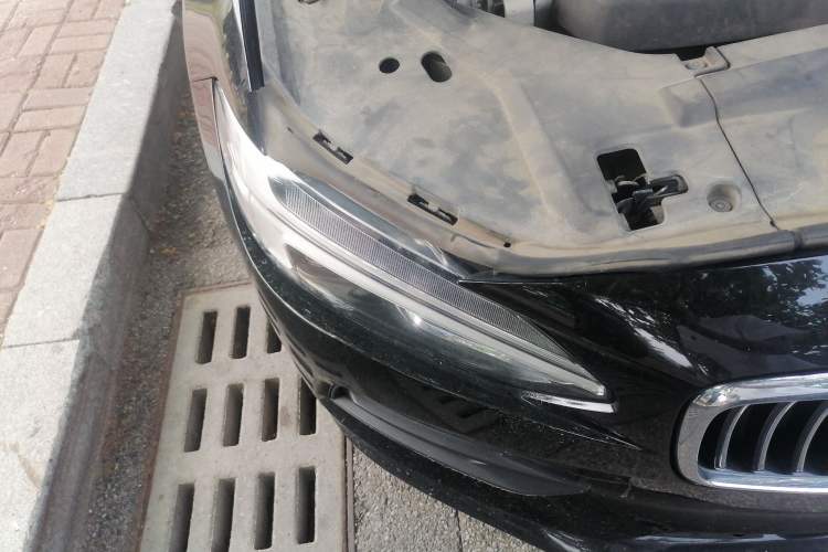 Used Volvo S90 2017 T4 Zhiyi Edition Right Front Headlight