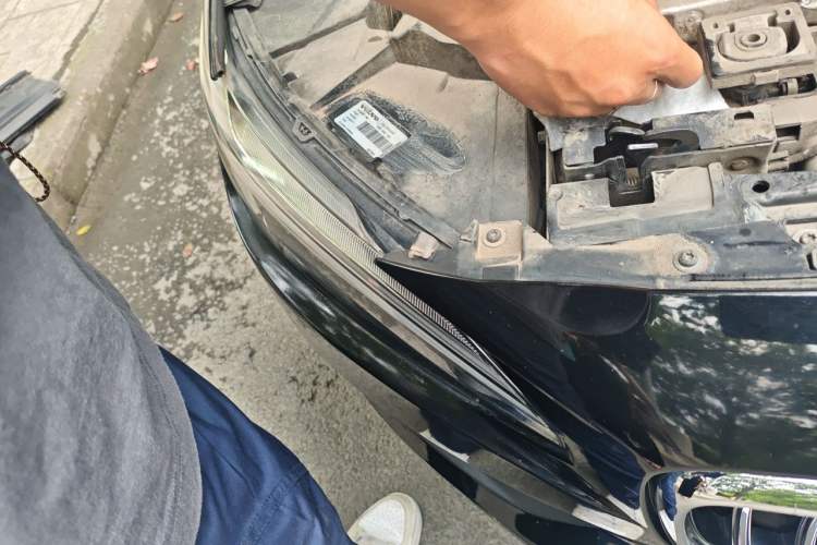 Used Volvo S90 2017 T5 Zhiyuan Edition Right Front Headlight