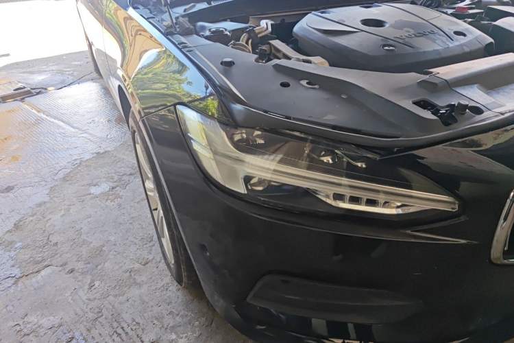 Used Volvo S90 2017 T4 Zhiyi Edition Right Front Headlight