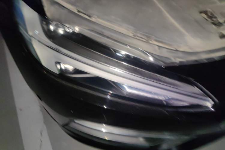Used Volvo S90 2017 T5 Smart Luxury Edition Right Front Headlight