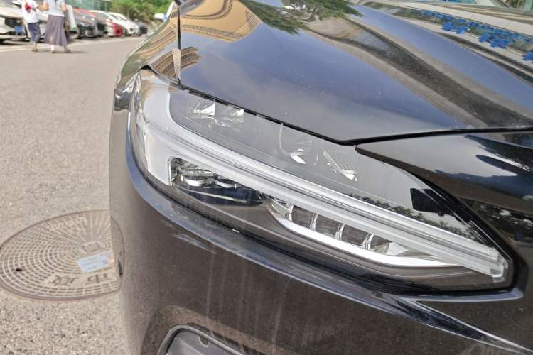 Used Volvo S90 2017 T4 Zhiyi Edition Right Front Headlight