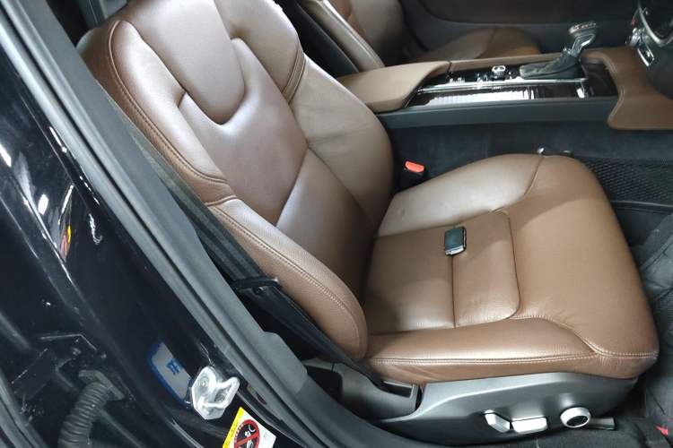 Used Volvo S90 2017 T4 Zhiyuan Edition Right Front Seat