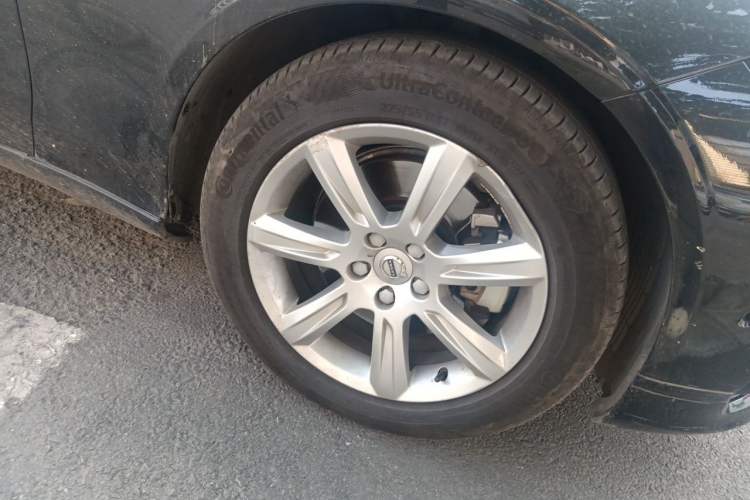 Used Volvo S90 2017 T4 Zhiyi Edition Right Front Wheel Hub