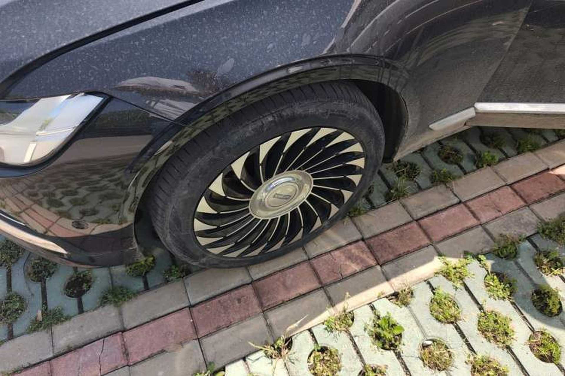 Used Volvo S90 2017 T4 Zhiyuan Edition Right Front Wheel Hub