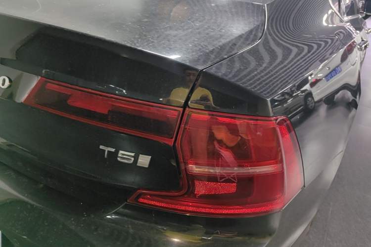 Used Volvo S90 2017 T5 Smart Luxury Edition Right Rear Taillight