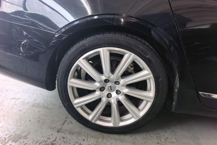 Used Volvo S90 2017 T5 Smart Luxury Edition Right Rear Wheel Hub