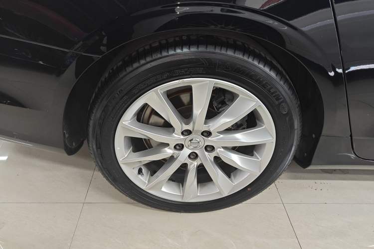 Used Volvo S90 2017 T5 Zhiyuan Edition Right Rear Wheel Hub