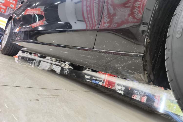 Used Volvo S90 2017 T4 Zhiyi Edition Right Side Sill