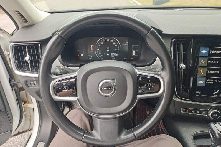 Used Volvo S90 2017 T4 Zhiyi Edition Steering Wheel