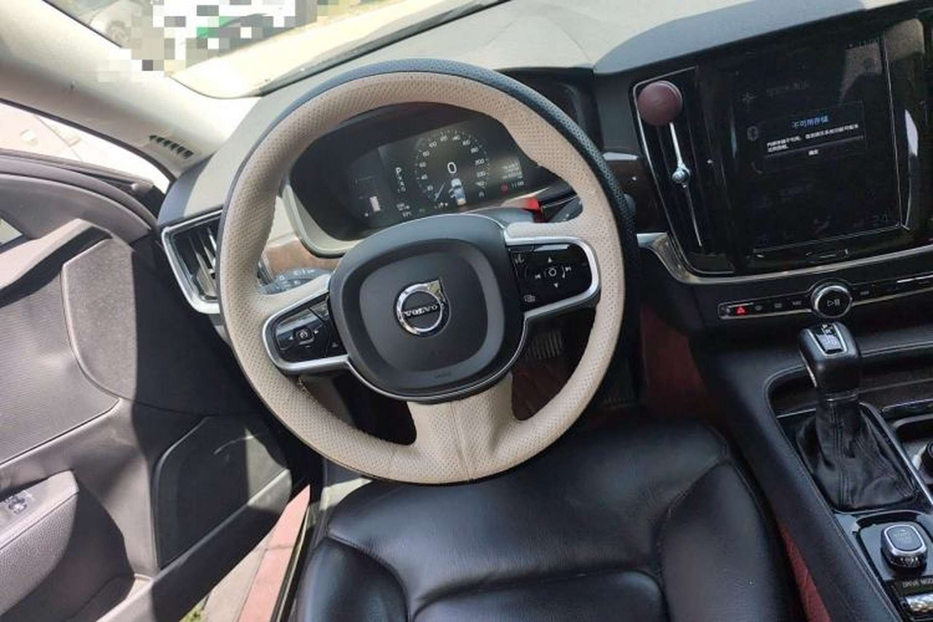 Used Volvo S90 2017 T4 Zhiyuan Edition Steering Wheel