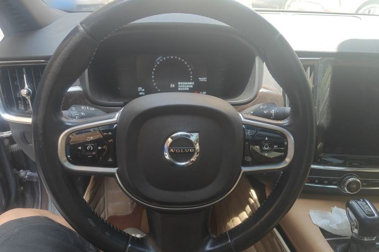 Used Volvo S90 2017 T4 Zhiyuan Edition Steering Wheel