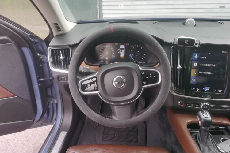 Used Volvo S90 2017 T5 Prestige Edition Steering Wheel
