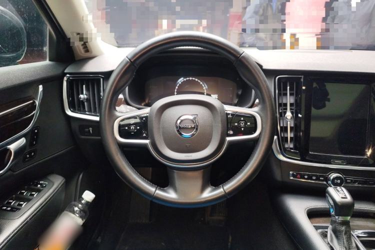 Used Volvo S90 2017 T4 Zhiyuan Edition Steering Wheel