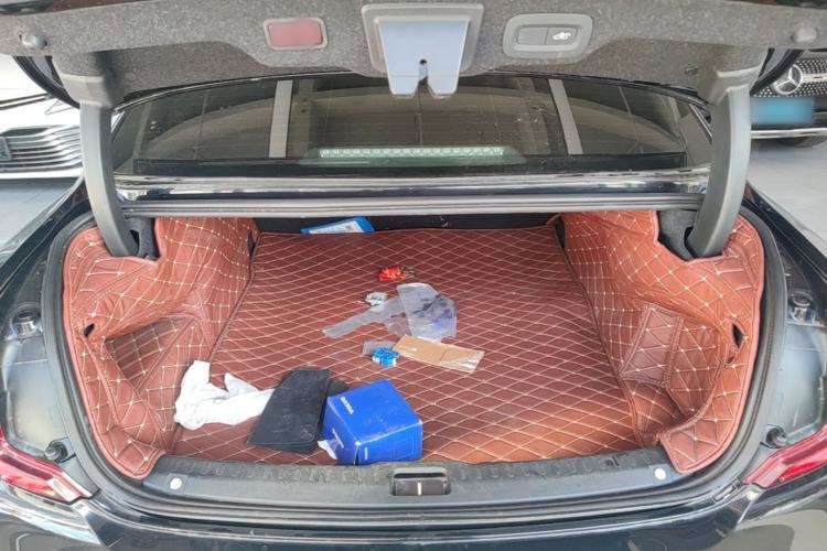 Used Volvo S90 2017 T5 Smart Luxury Edition Trunk