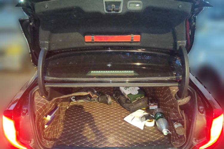 Used Volvo S90 2017 T4 Zhiyuan Edition Trunk