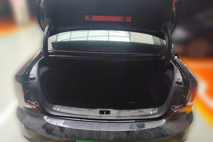 Used Volvo S90 2017 T4 Zhiyuan Edition Trunk