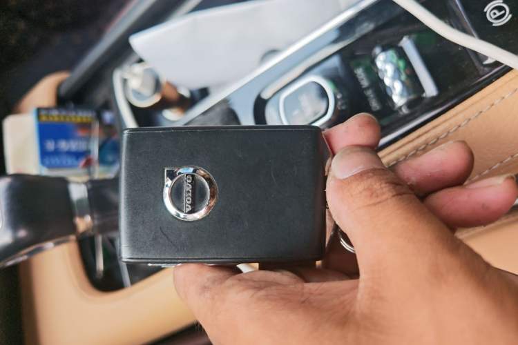 Used Volvo S90 2017 T4 Zhiyuan Edition Vehicle Key