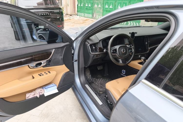 Used Volvo S90 2017 T4 Zhiyuan Edition Driver Seat