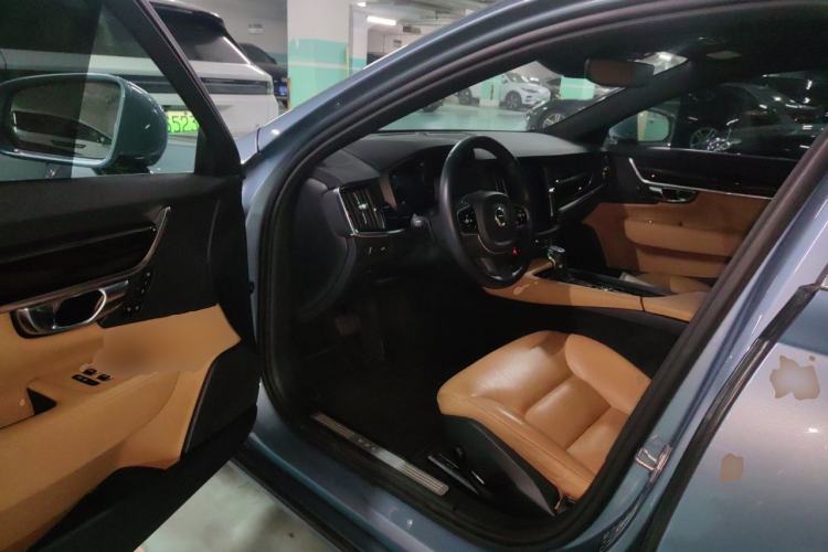 Used Volvo S90 2017 T4 Zhiyuan Edition Driver Seat
