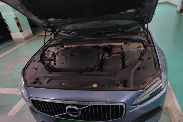 Used Volvo S90 2017 T4 Zhiyuan Edition Engine Bay