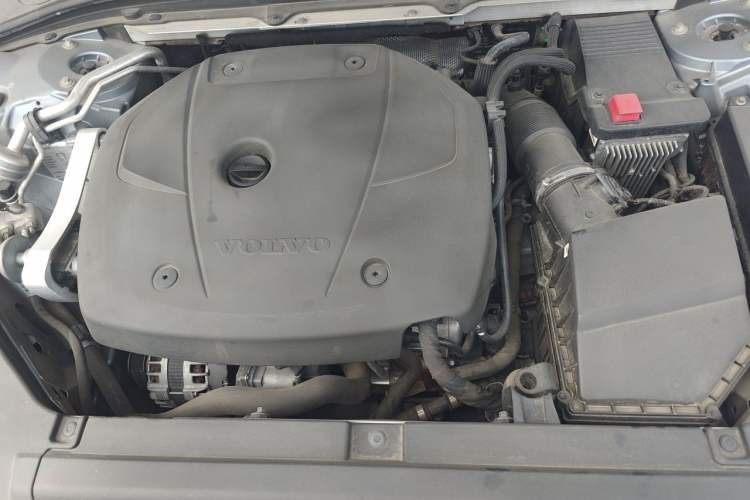 Used Volvo S90 2017 T5 Prestige Edition Engine Bay Left