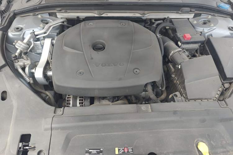 Used Volvo S90 2017 T5 Prestige Edition Engine Bay