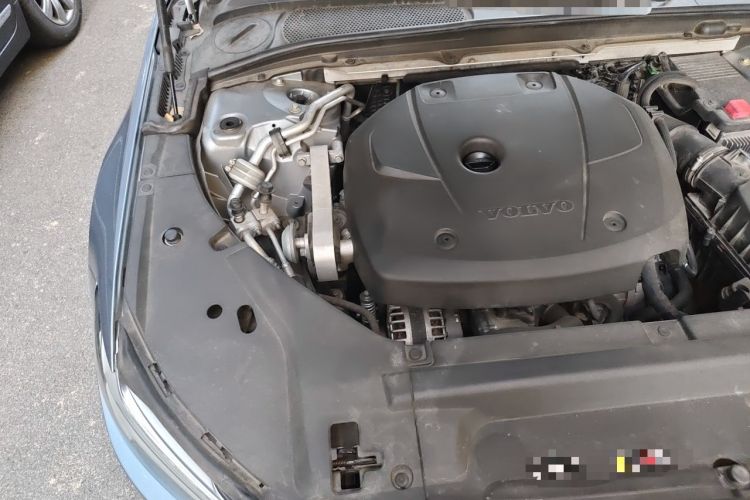Used Volvo S90 2017 T4 Zhiyuan Edition Engine Bay Right
