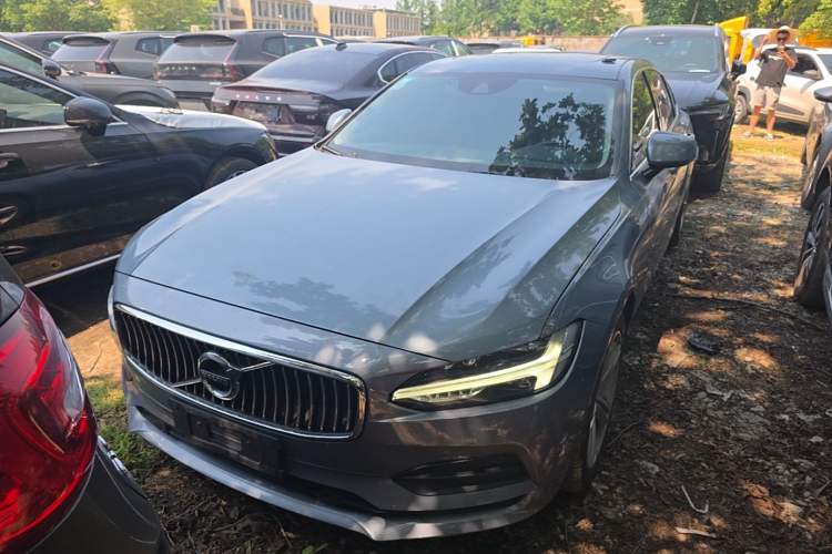 Used Volvo S90 2017 T4 Zhiyuan Edition Exterior 1