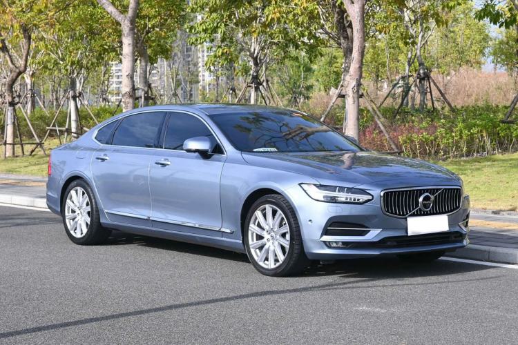 Used Volvo S90 2017 T5 Prestige Edition Exterior 2