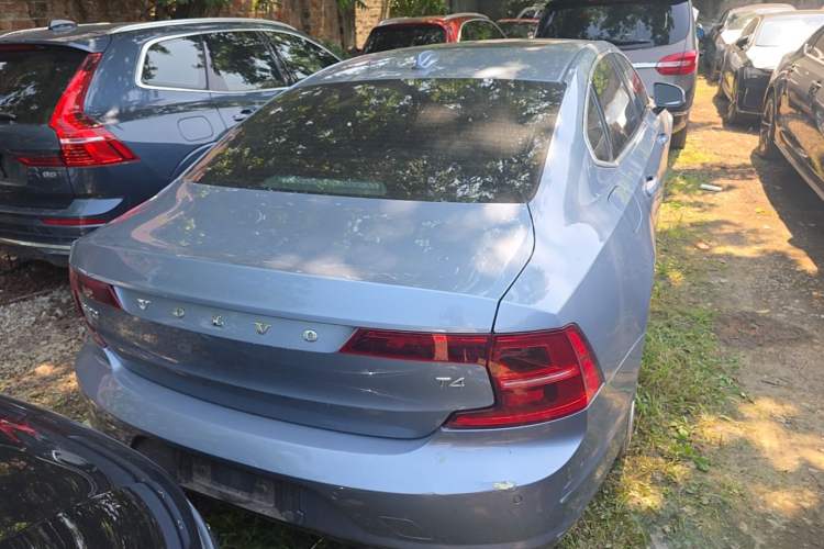 Used Volvo S90 2017 T4 Zhiyuan Edition Exterior 4