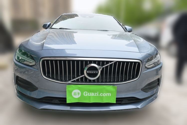Used Volvo S90 2017 T4 Zhiyuan Edition Front