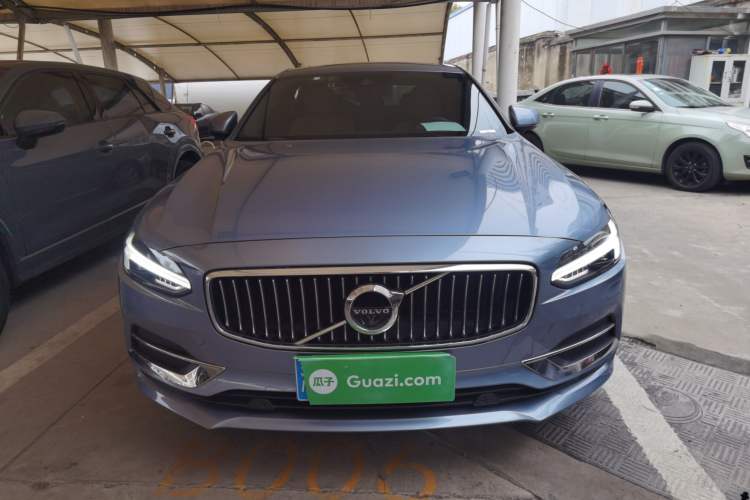 Used Volvo S90 2017 T5 Smart Luxury Edition Front